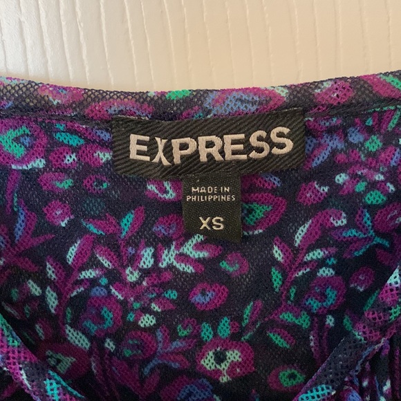 Express Tank Top with Ruffle Detail - Picture 7 of 10